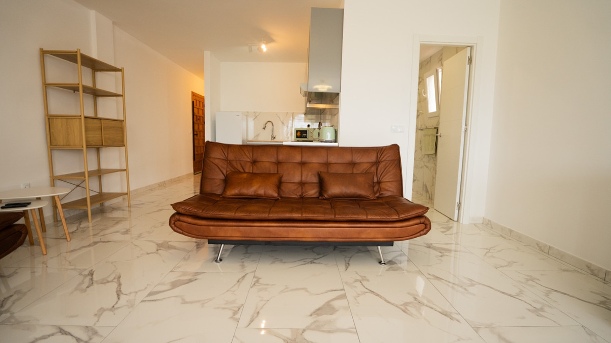 1-Bedroom Ground Floor Apartment in  Orihuela | Sunny Cas... - Image 7