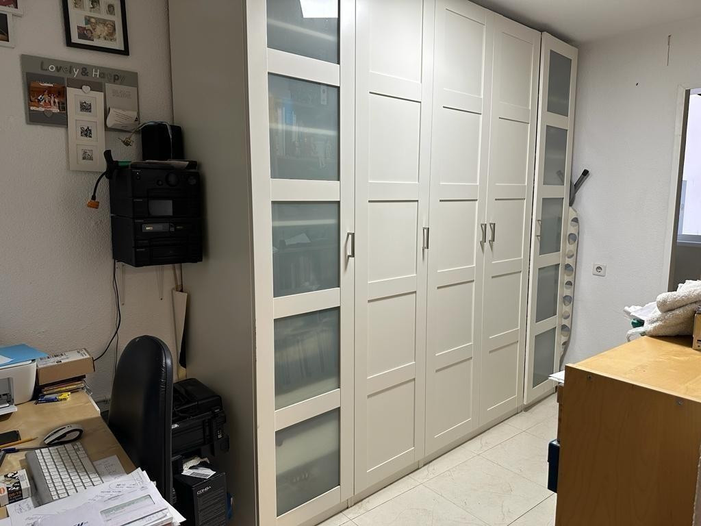 3-Bedroom Middle Floor Apartment in Benidorm | Sunny Cas... - Image 2