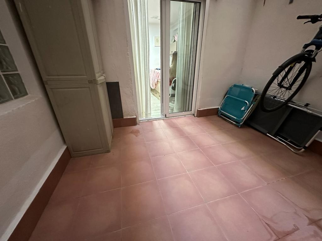 3-Bedroom Middle Floor Apartment in Benidorm | Sunny Cas... - Image 3