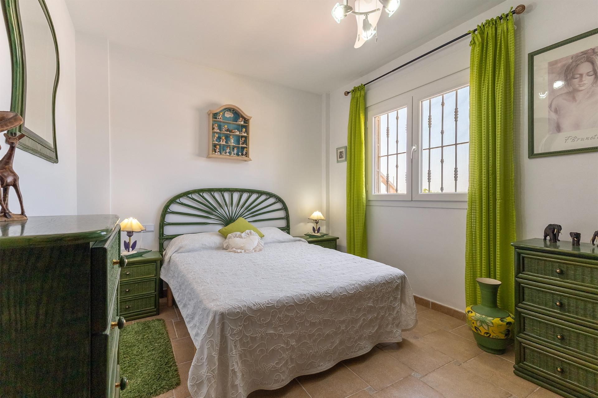 5-Bedroom House in  Algorfa - Image 27