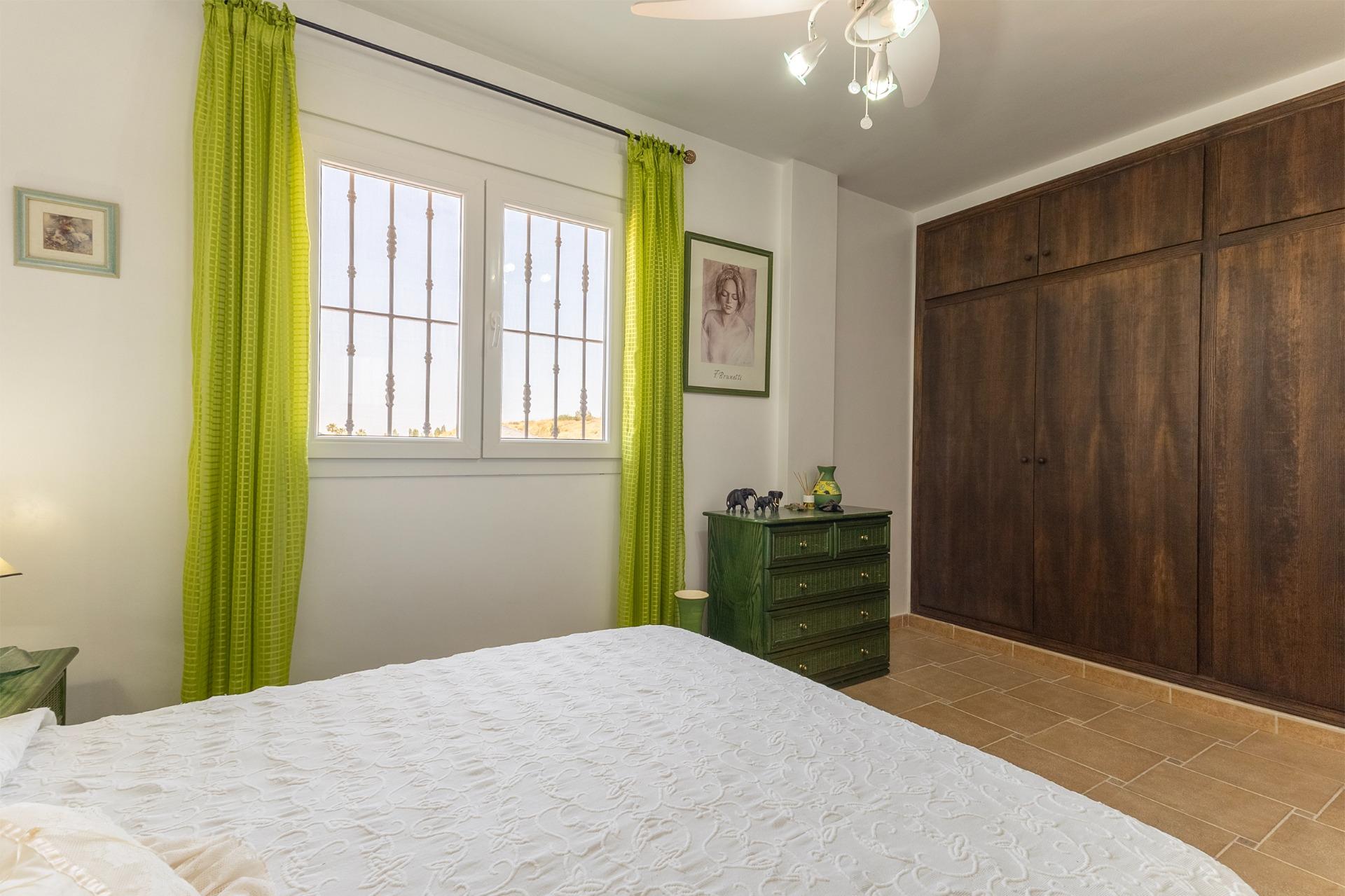 5-Zimmer Haus in Algorfa - Image 28