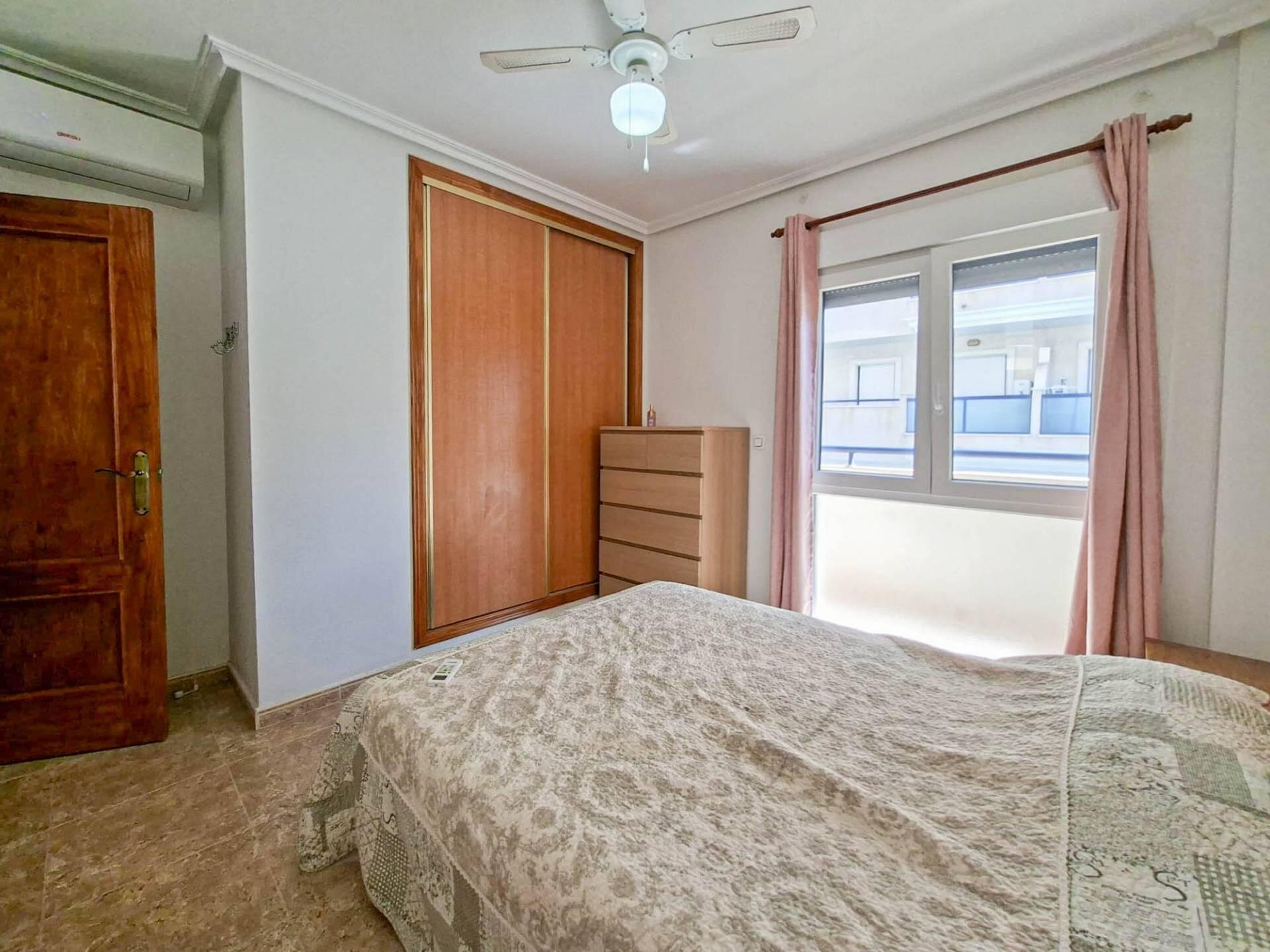 2-Bedroom Apartment in Campoamor, Orihuela Costa - Image 11