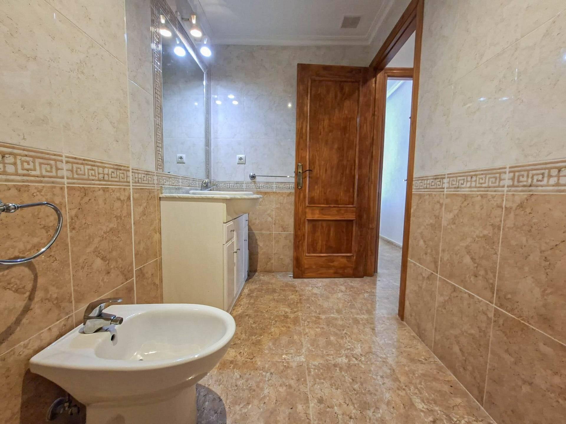 2-Bedroom Apartment in Campoamor, Orihuela Costa - Image 15