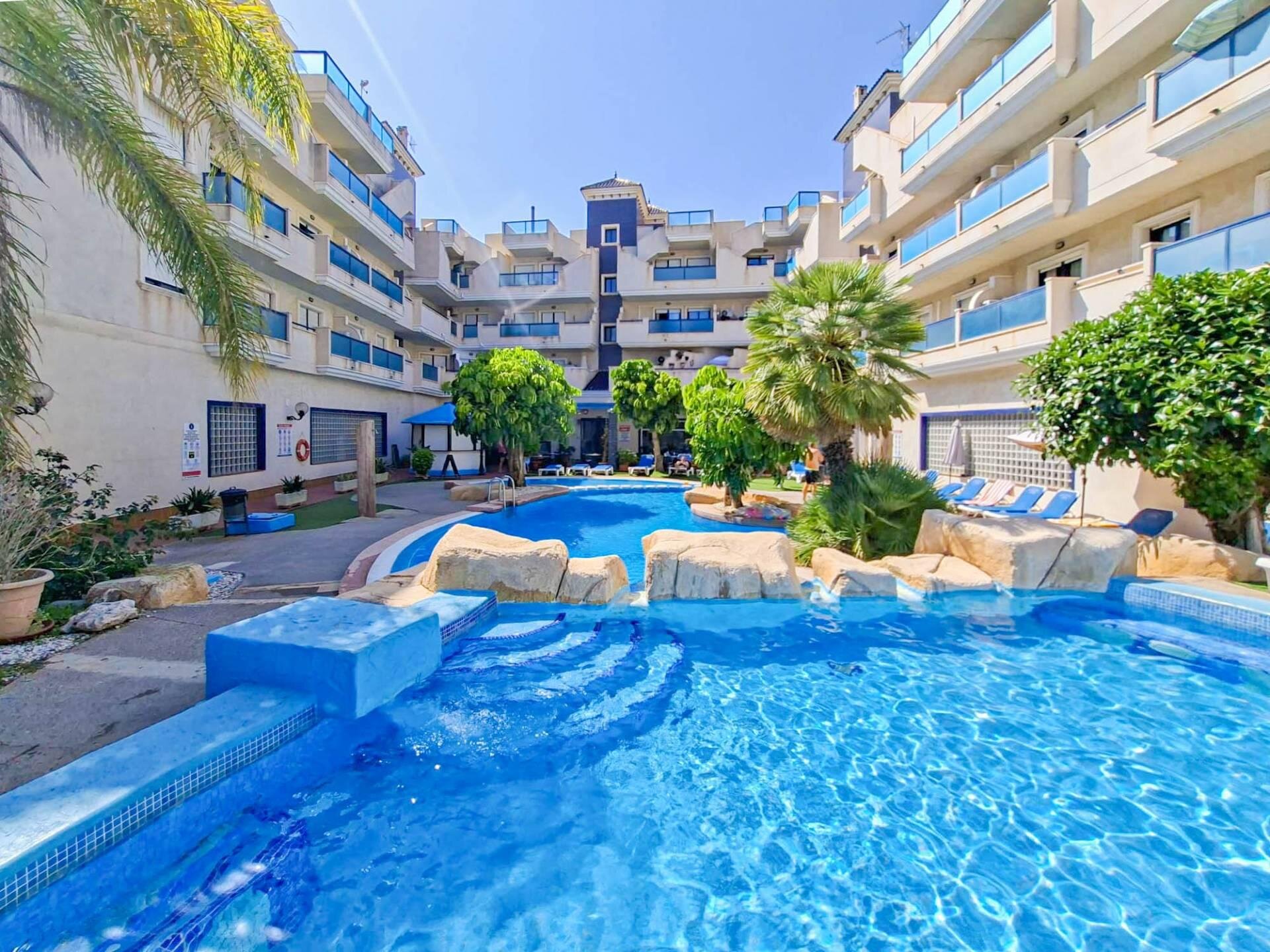 2-Bedroom Apartment in Campoamor, Orihuela Costa - Image 22