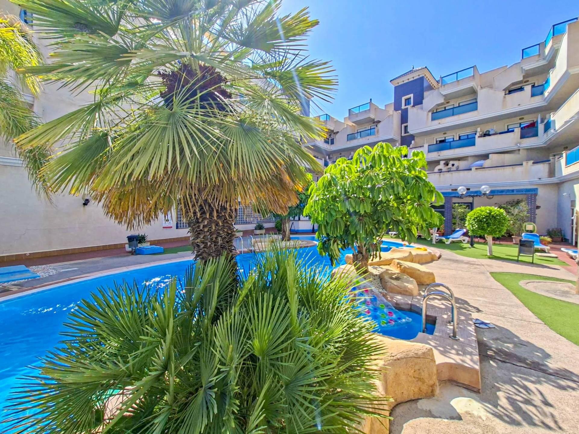 2-Bedroom Apartment in Campoamor, Orihuela Costa - Image 27
