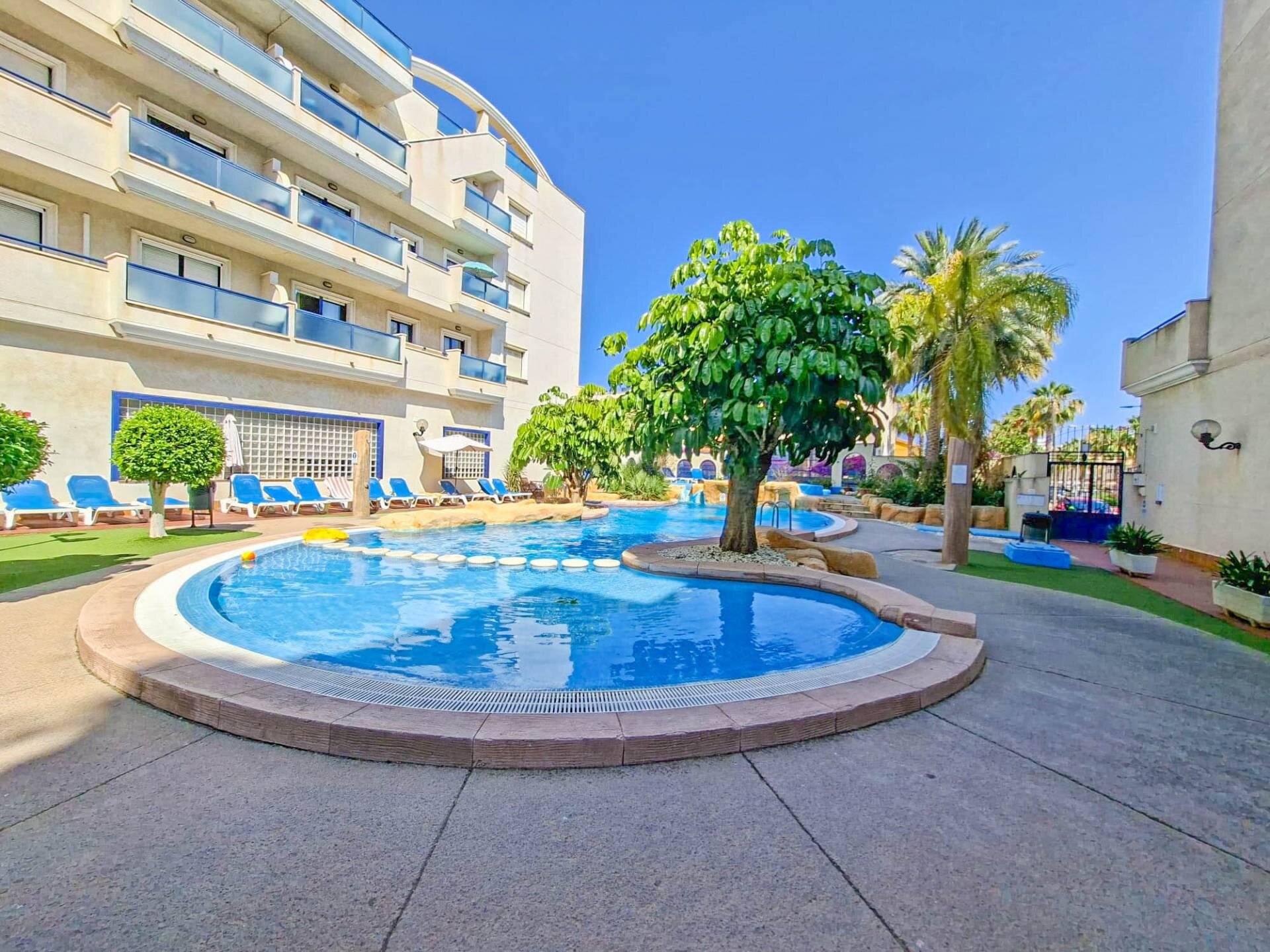 2-Bedroom Apartment in Campoamor, Orihuela Costa - Image 28