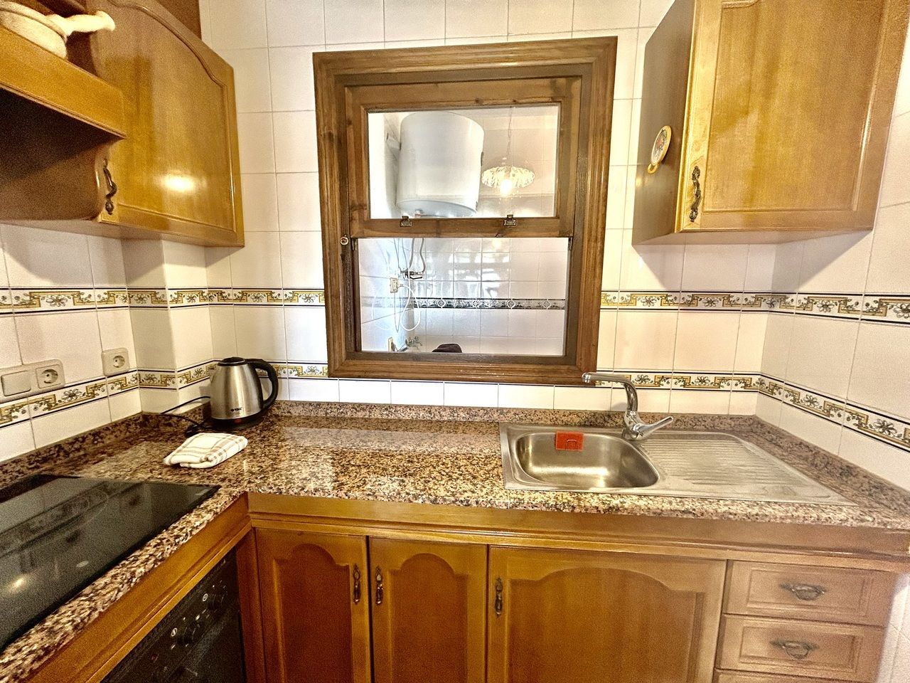 2-Bedroom Apartment in Cabo Roig - Image 11