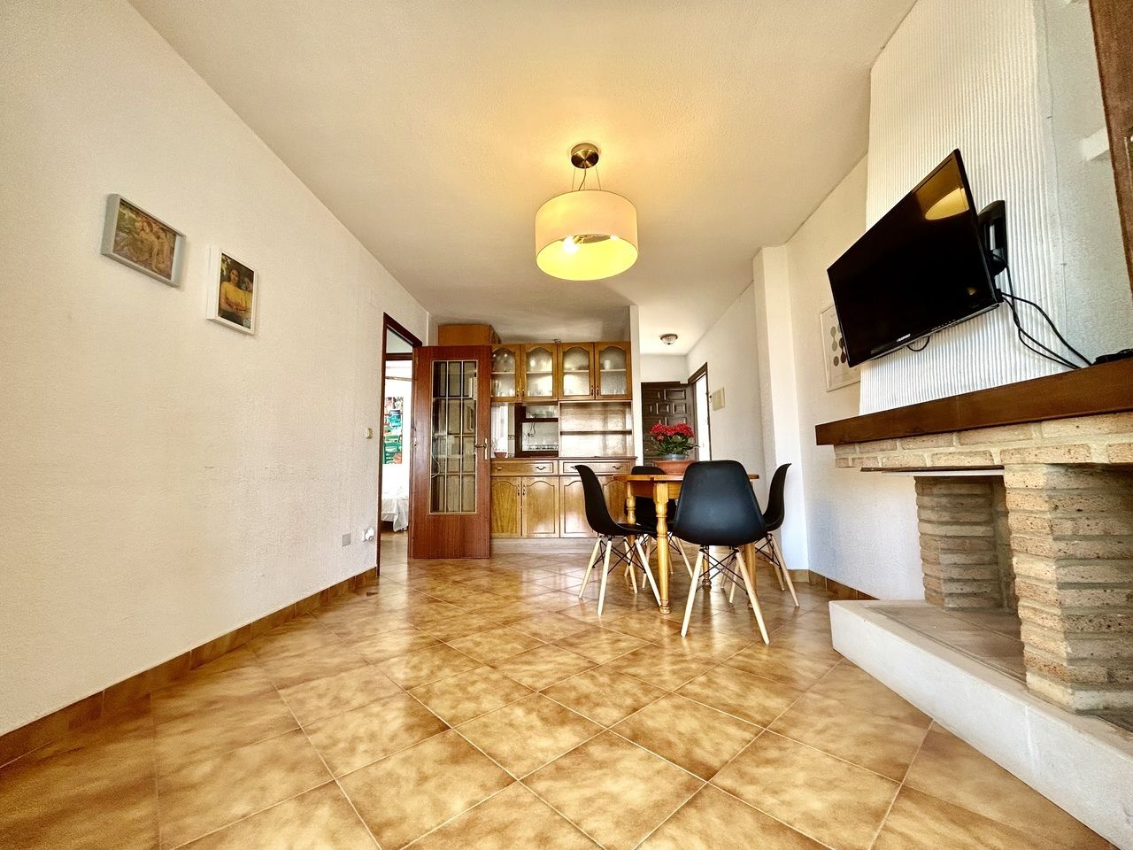 2-Bedroom Apartment in Cabo Roig - Image 8