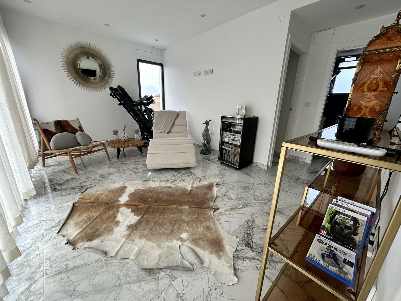 3-Bedroom Villa in La Siesta, Torrevieja - Image 33