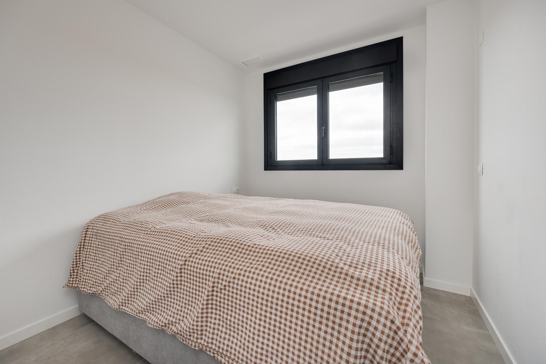 3-Bedroom Penthouse in Campoamor, Orihuela Costa - Image 19