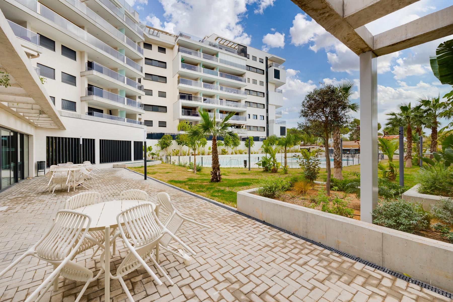 3-Bedroom Penthouse in Campoamor, Orihuela Costa - Image 34