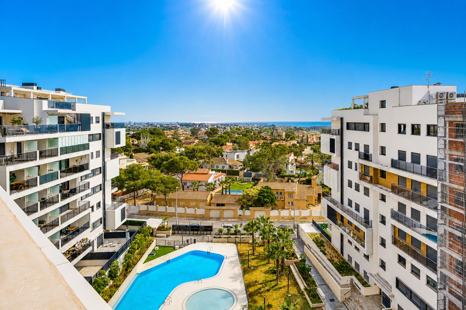 3-Bedroom Penthouse in Campoamor, Orihuela Costa - Image 5