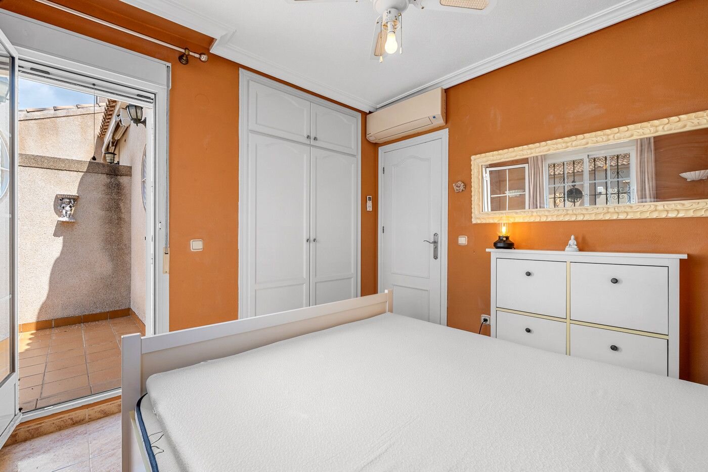 3-Bedroom Semi-detached house in La Chismosa, Orihuela Costa - Image 19