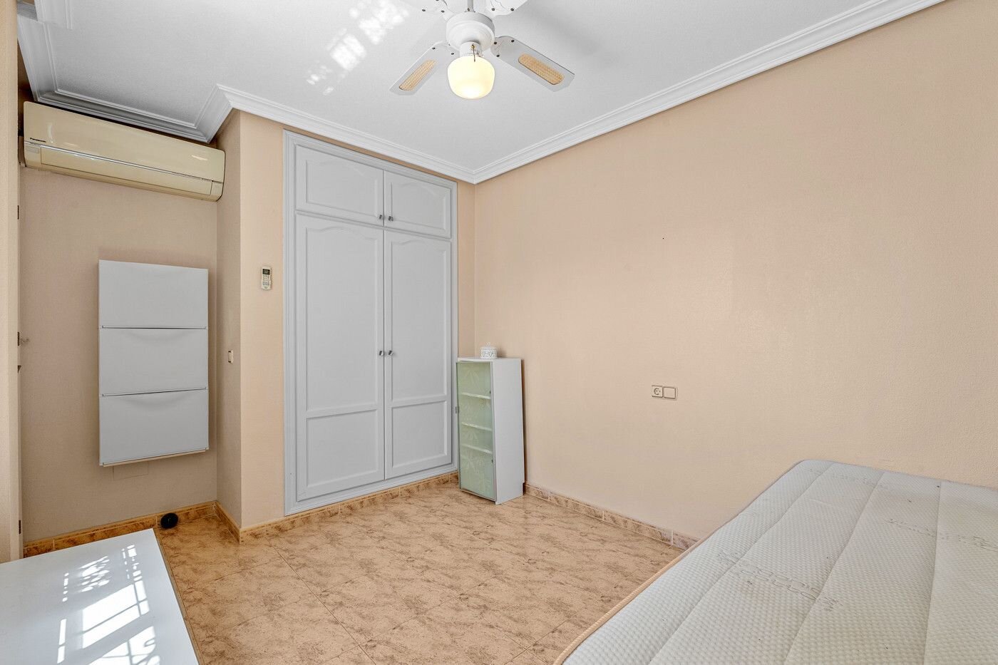 3-Bedroom Semi-detached house in La Chismosa, Orihuela Costa - Image 23