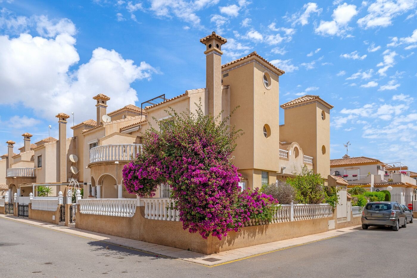 3-Bedroom Semi-detached house in La Chismosa, Orihuela Costa - Image 3