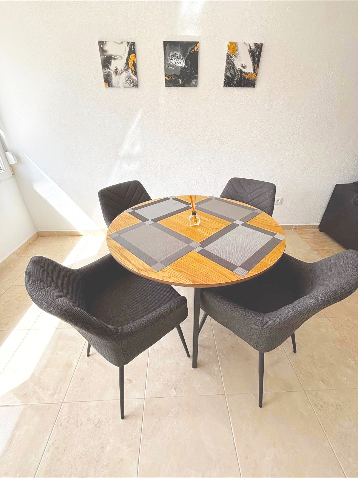 1-Bedroom Middle Floor Apartment in  Torrevieja | Sunny C... - Image 8