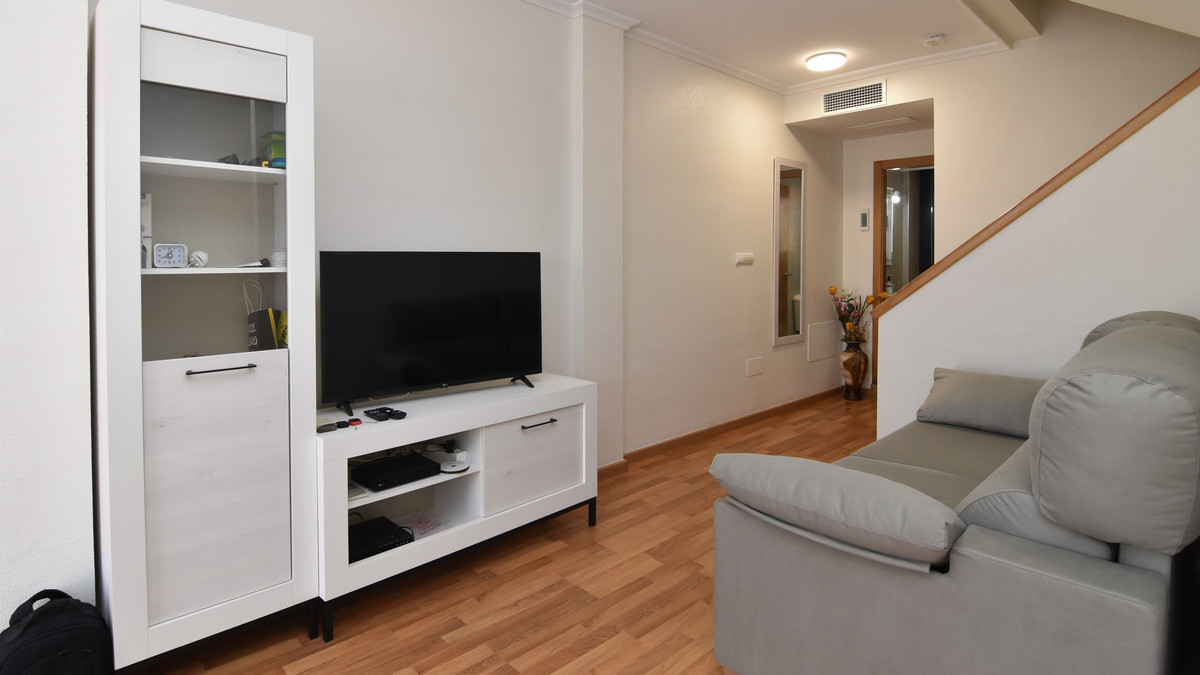 3-Bedroom Townhouse in  Guardamar del Segura | Sunny Casa... - Image 4