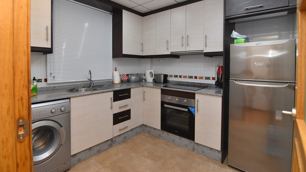 3-Bedroom Townhouse in  Guardamar del Segura | Sunny Casa... - Image 7