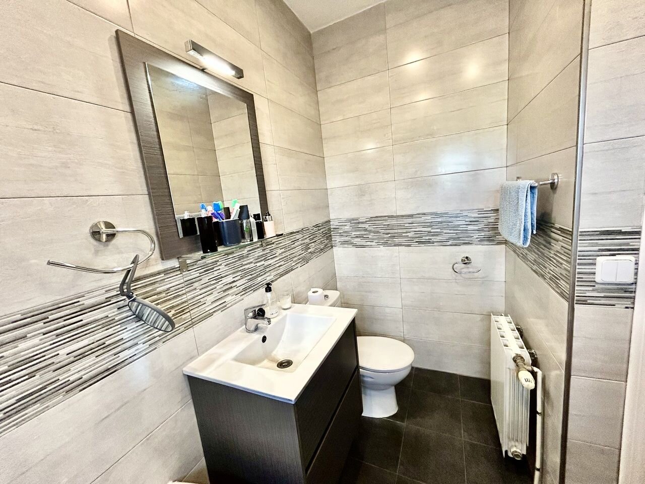 Bungalow z 2 Sypialniami w Villamartin, Orihuela Costa - Image 14
