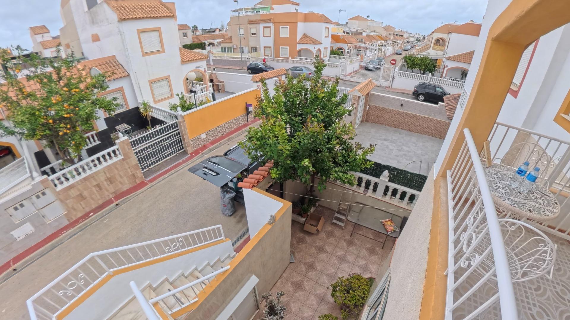 2-Bedroom Bungalow in El Limonar, Torrevieja - Image 3