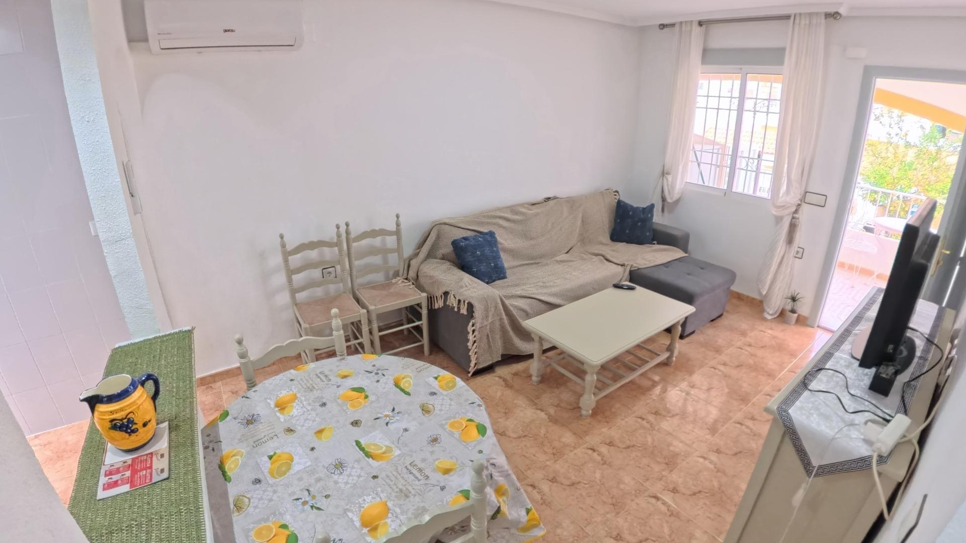 2-Bedroom Bungalow in El Limonar, Torrevieja - Image 7