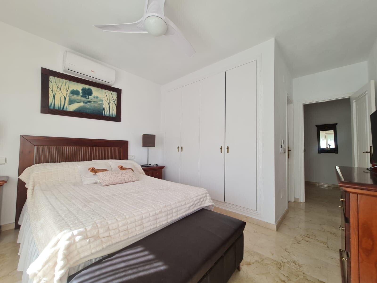 Villa met 3 Slaapkamers in Lomas de Campoamor-las Ramblas, Orihuela Costa - Image 15