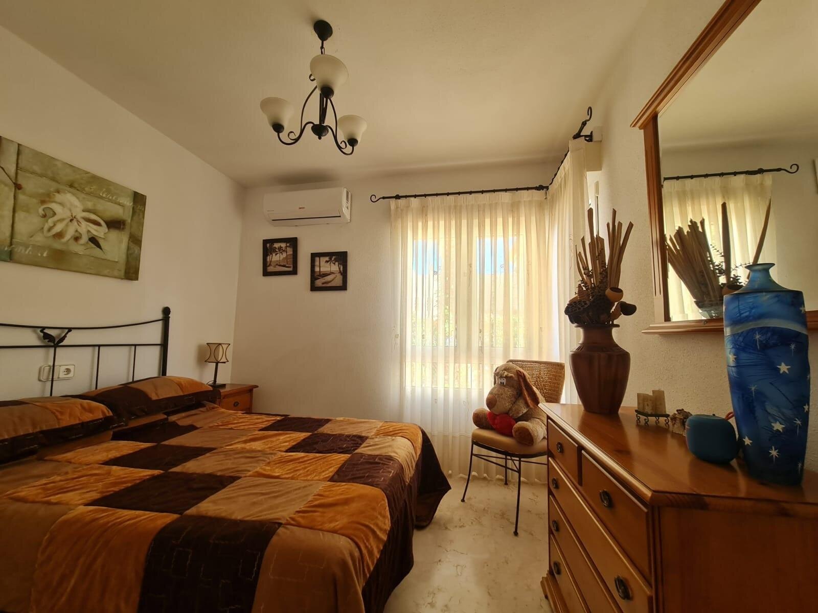 Villa met 3 Slaapkamers in Lomas de Campoamor-las Ramblas, Orihuela Costa - Image 21