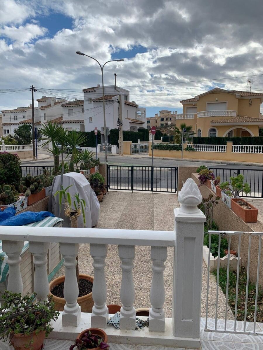 3-Bedroom Villa in Las Filipinas, Orihuela Costa - Image 14