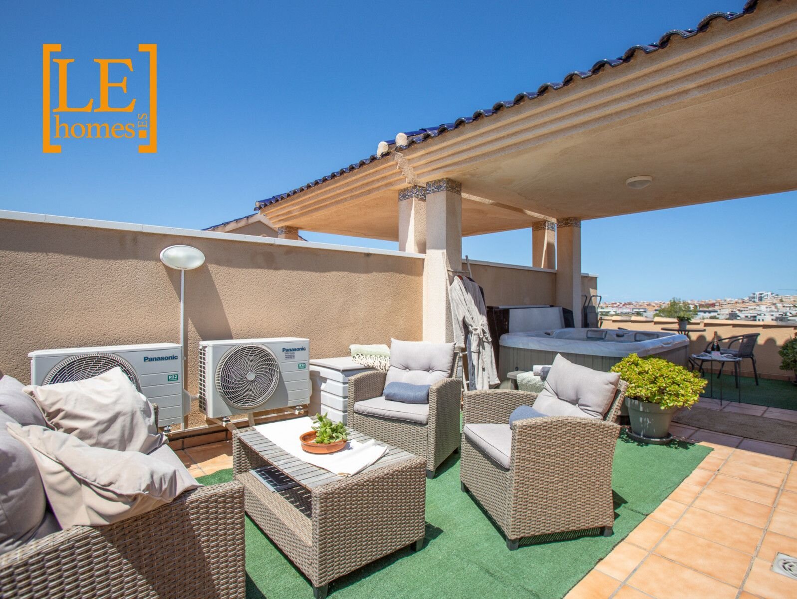 2-Bedroom Bungalow in Pau 8, Orihuela Costa - Image 1