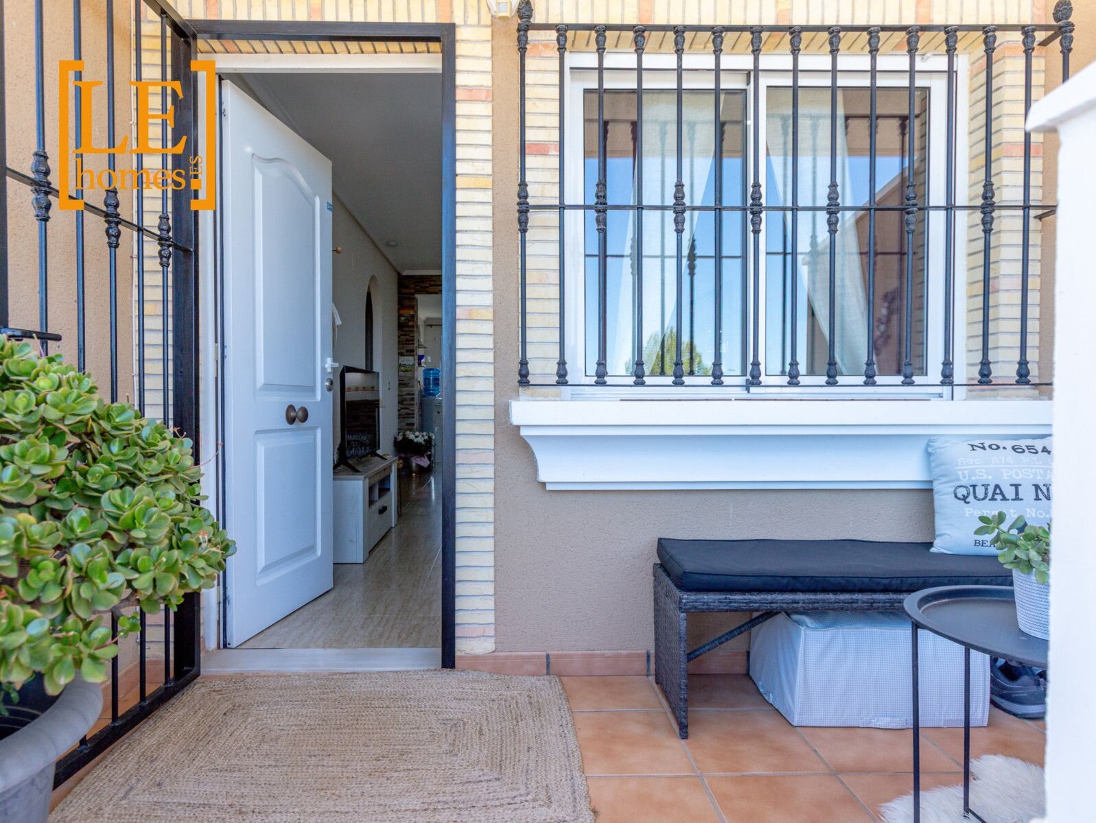 2-Bedroom Bungalow in Pau 8, Orihuela Costa - Image 10
