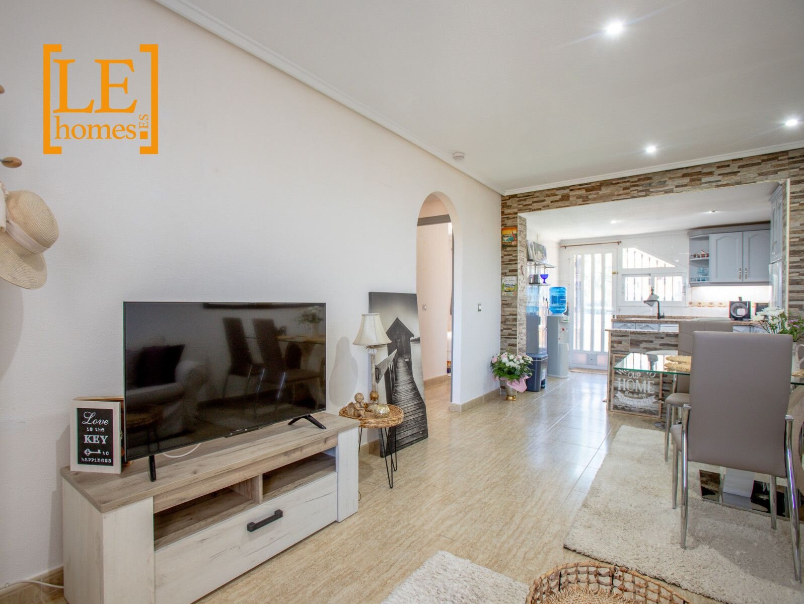 2-Bedroom Bungalow in Pau 8, Orihuela Costa - Image 12