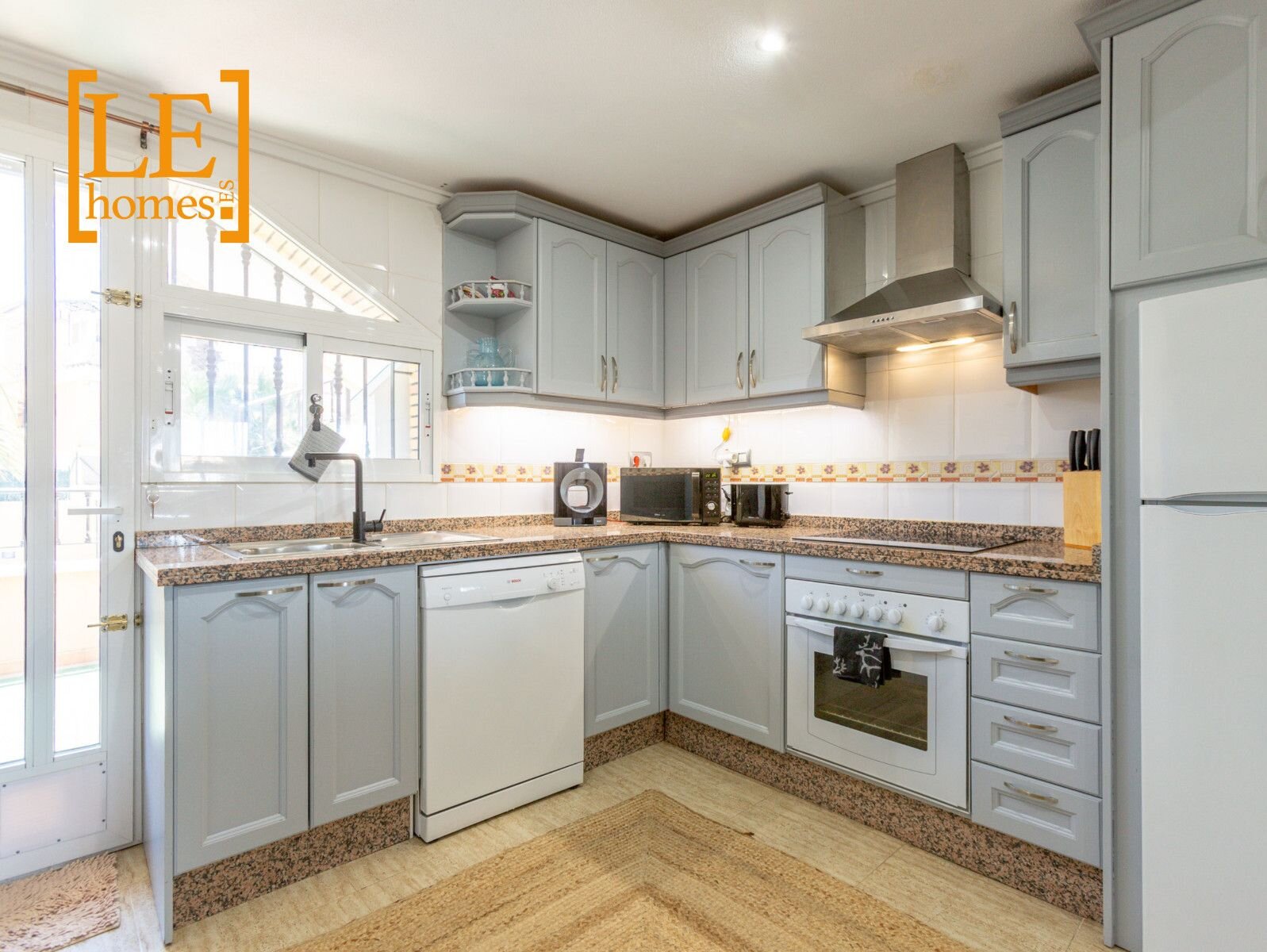 2-Bedroom Bungalow in Pau 8, Orihuela Costa - Image 14