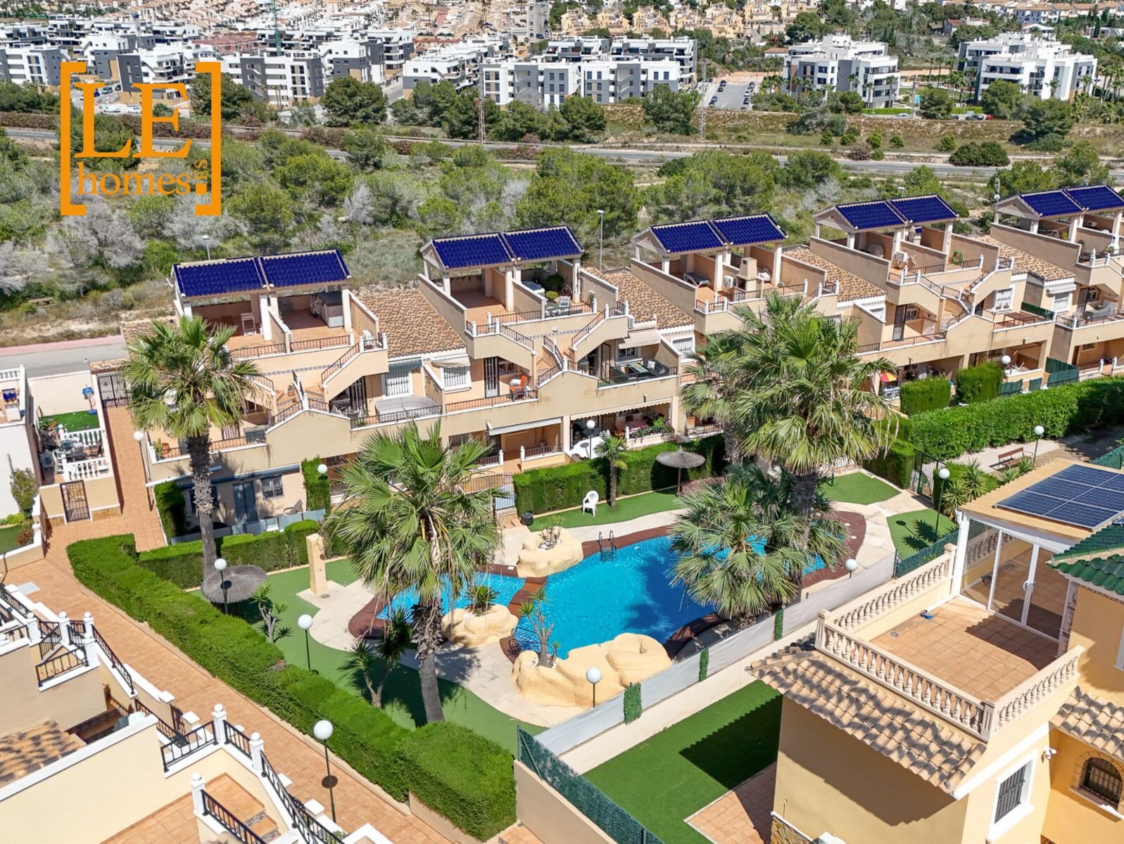 2-Bedroom Bungalow in Pau 8, Orihuela Costa - Image 23