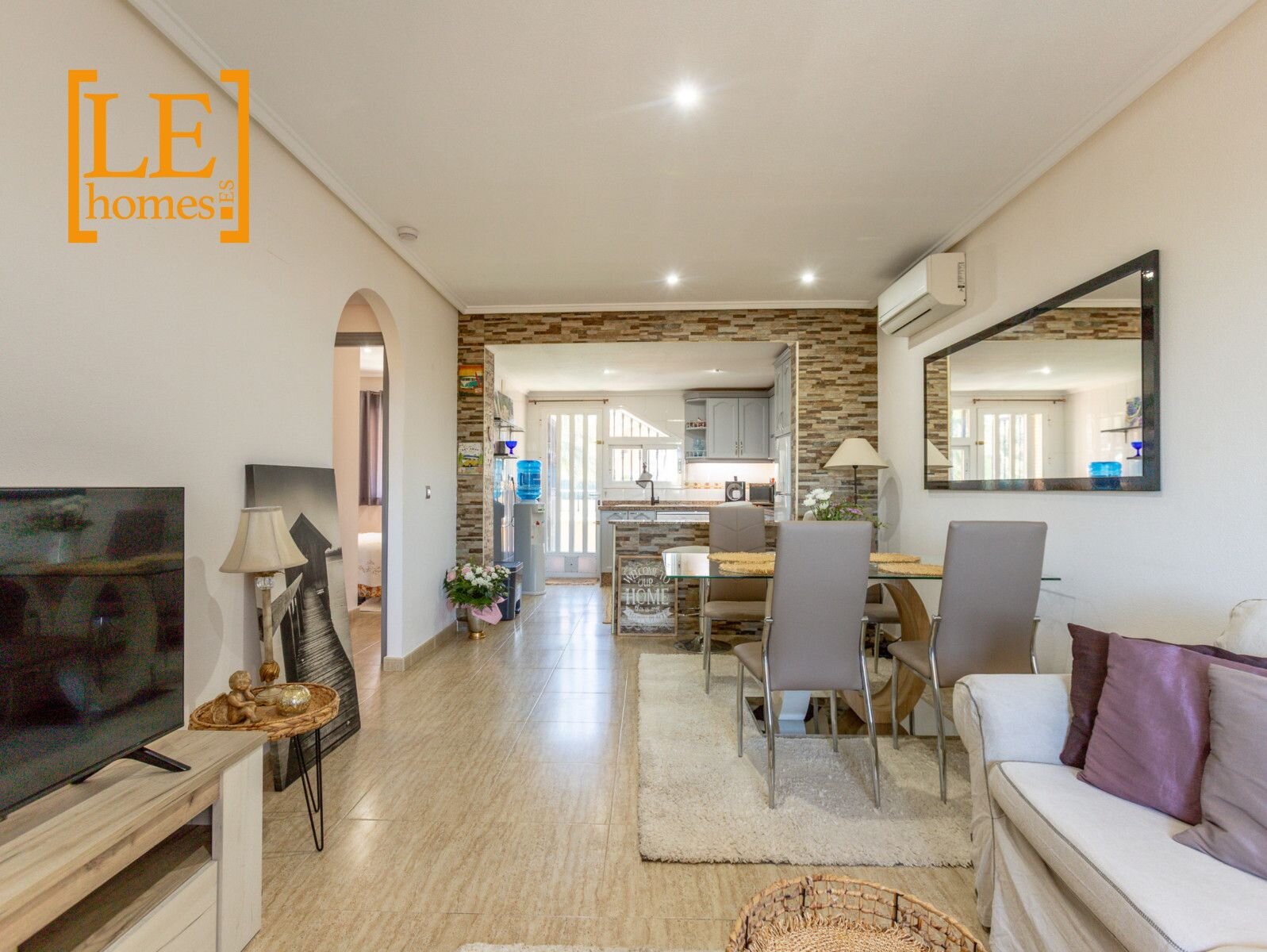 2-Bedroom Bungalow in Pau 8, Orihuela Costa - Image 3