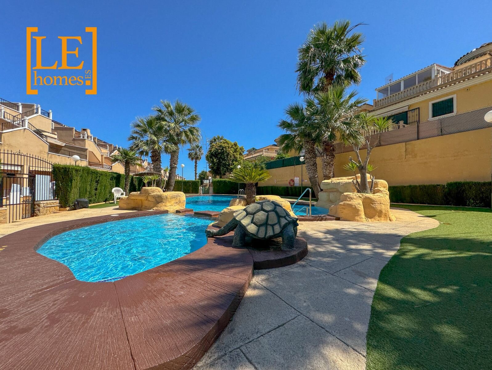 2-Bedroom Bungalow in Pau 8, Orihuela Costa - Image 30