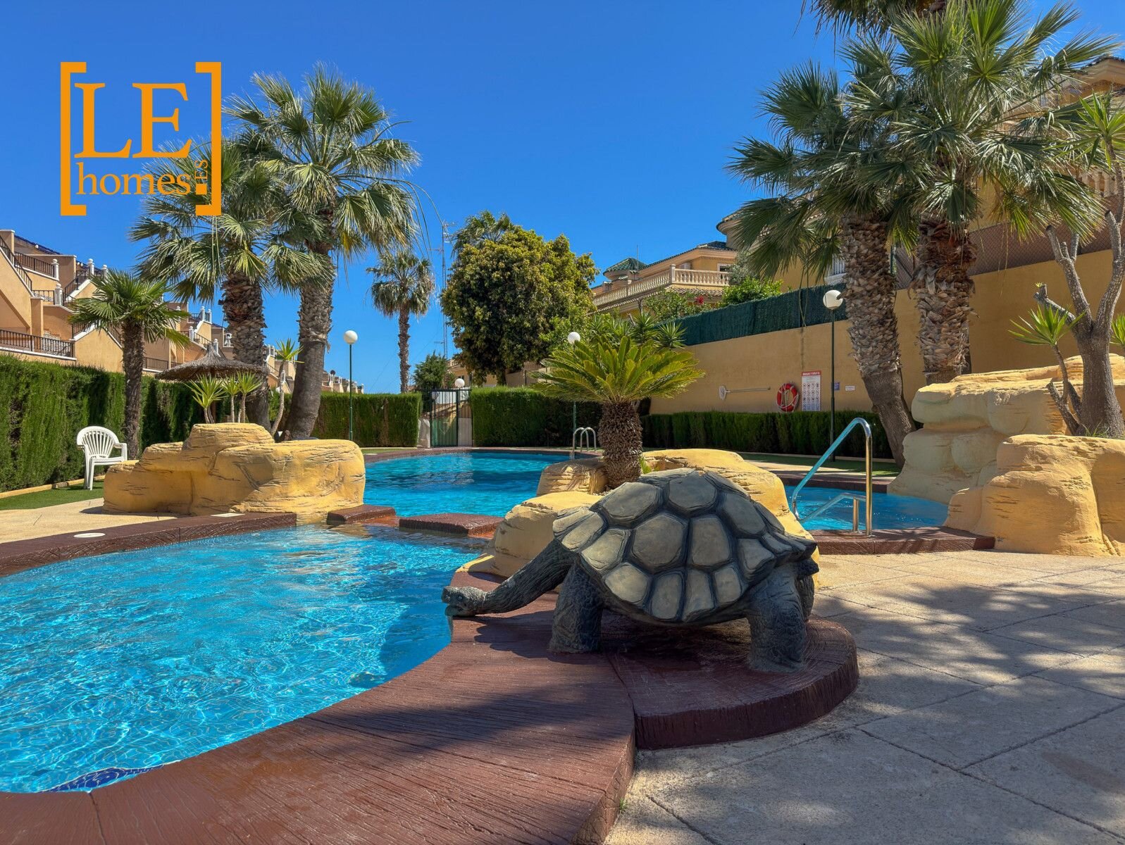 2-Bedroom Bungalow in Pau 8, Orihuela Costa - Image 32