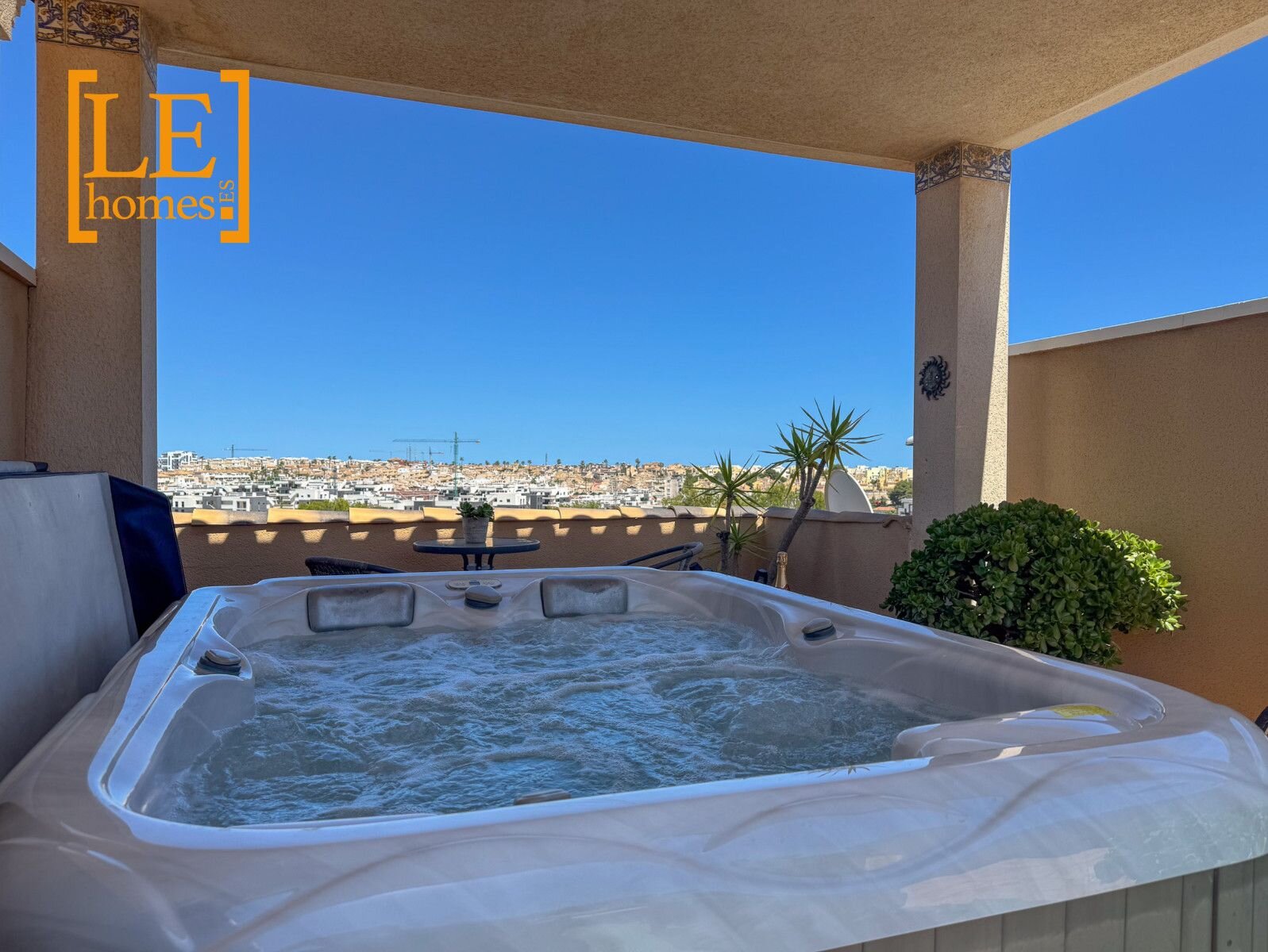2-Bedroom Bungalow in Pau 8, Orihuela Costa - Image 39
