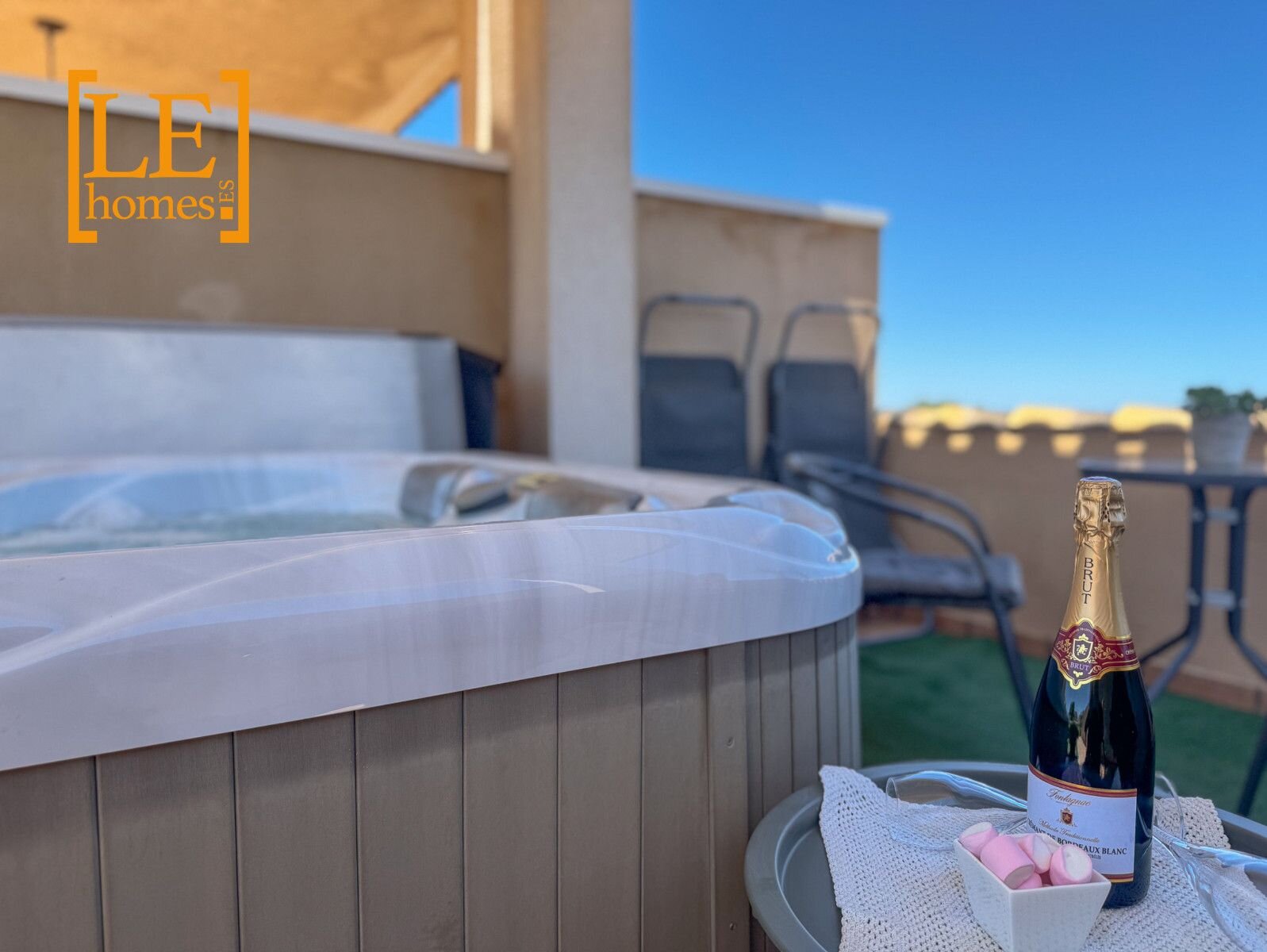 2-Bedroom Bungalow in Pau 8, Orihuela Costa - Image 40