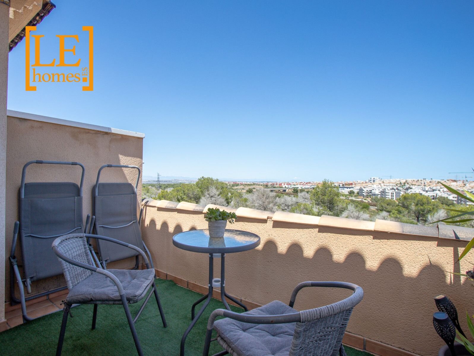 2-Bedroom Bungalow in Pau 8, Orihuela Costa - Image 7