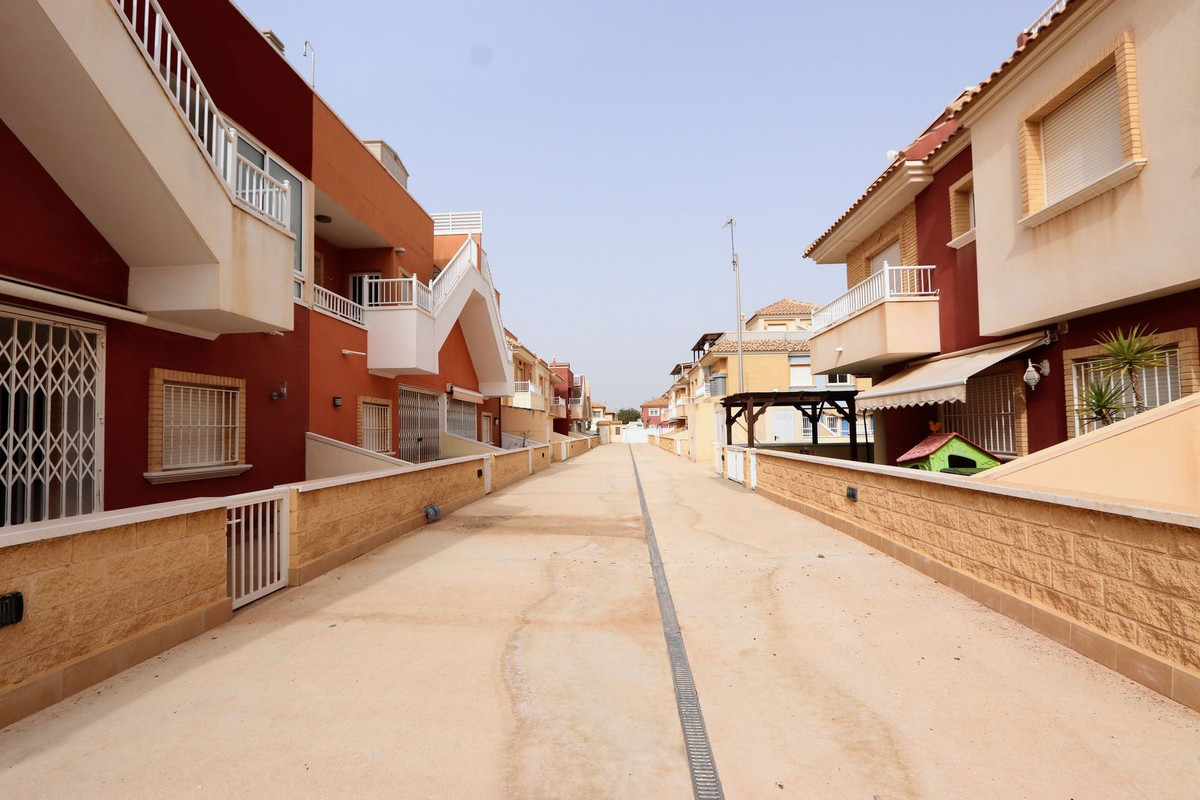 2-Bedroom Ground Floor Apartment in  Pilar de la Horadada... - Image 24