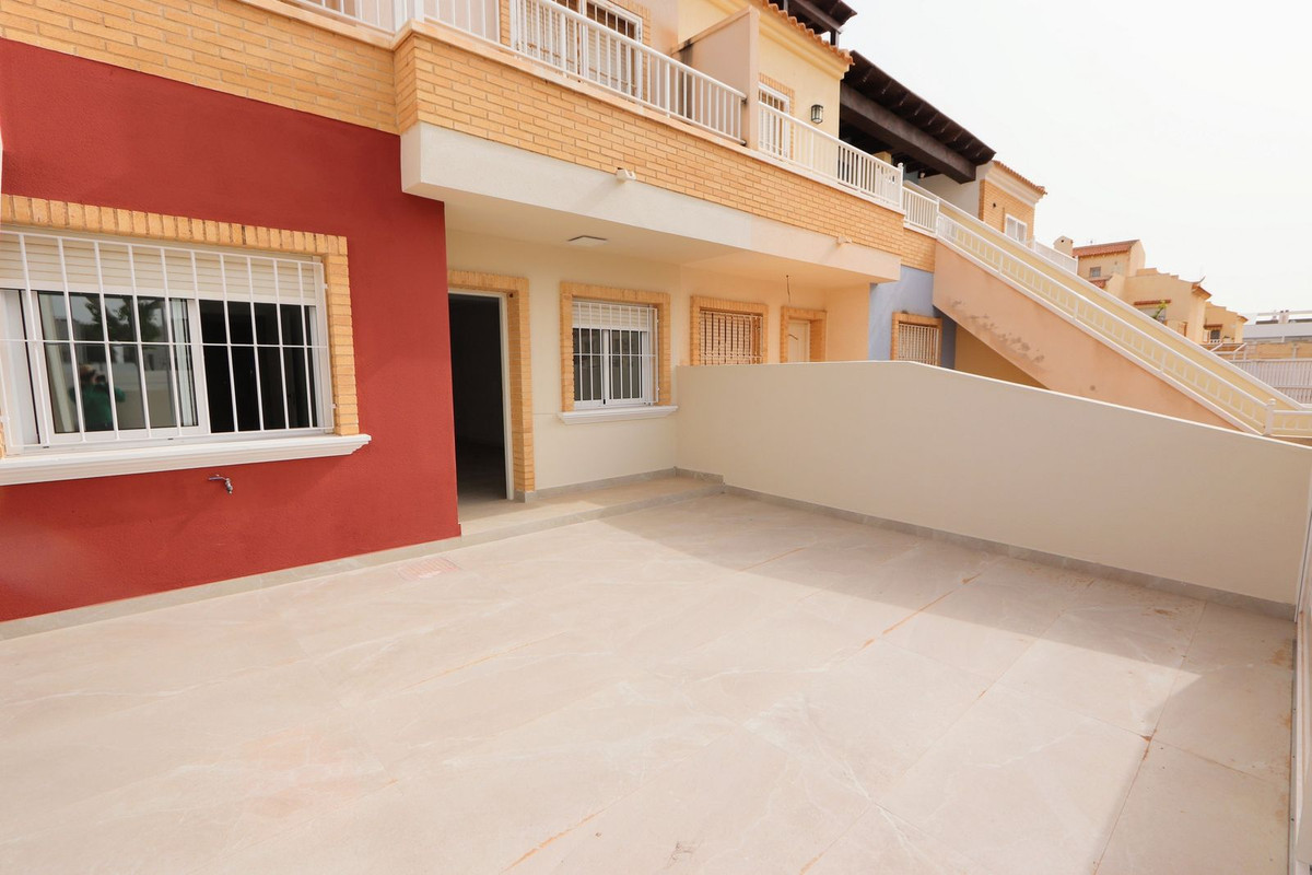 2-Bedroom Ground Floor Apartment in  Pilar de la Horadada... - Image 3
