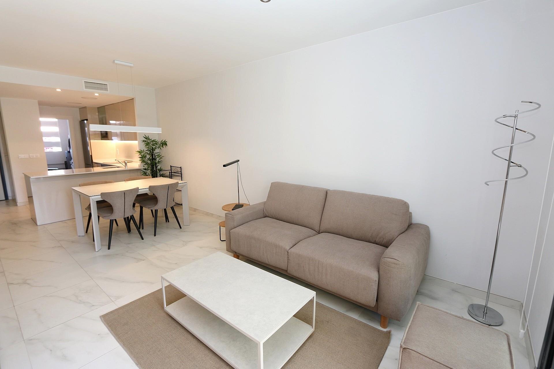 2-Bedroom Apartment in La Zenia, Orihuela Costa - Image 10
