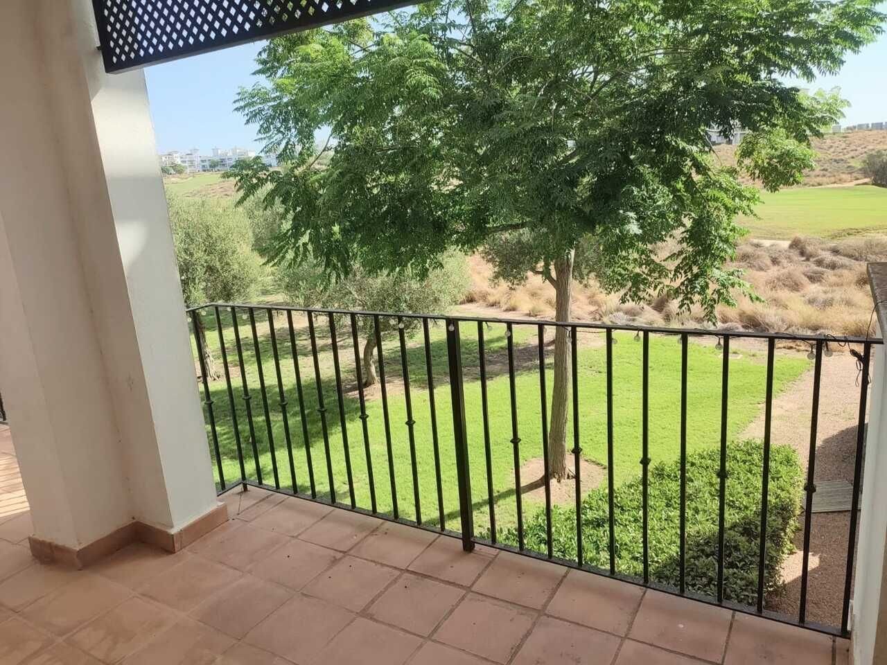 2-Bedroom Apartment in Sucina, Sucina - Image 13