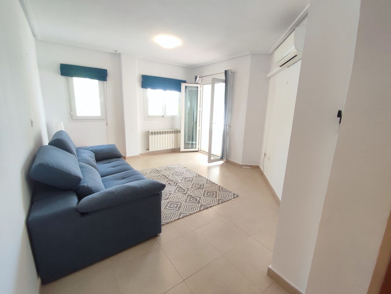 2-Bedroom Apartment in Sucina, Sucina - Image 2