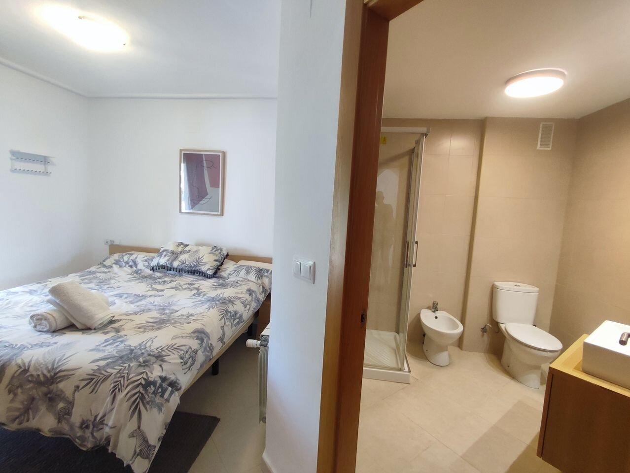 2-Bedroom Apartment in Sucina, Sucina - Image 3