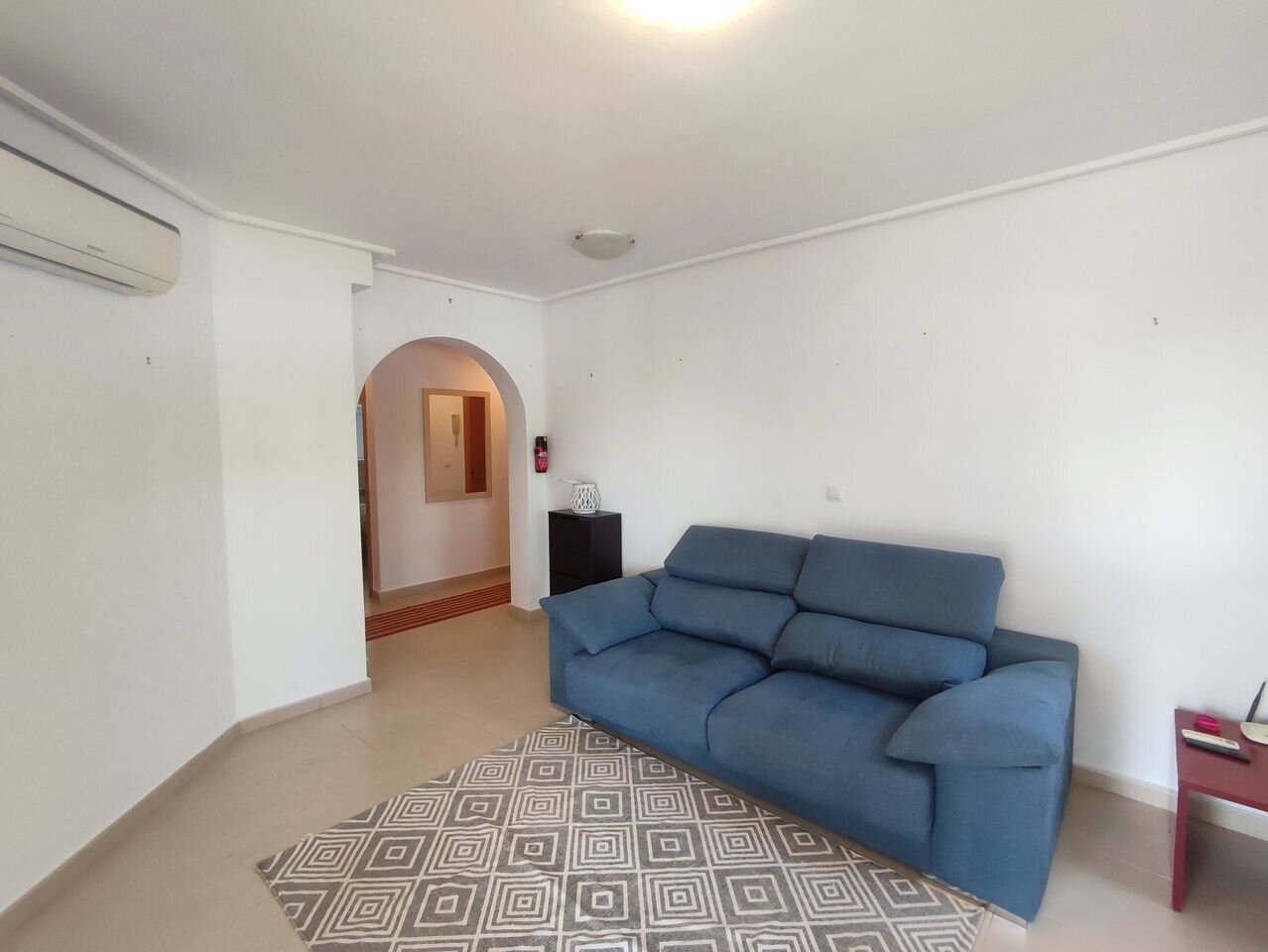 2-Bedroom Apartment in Sucina, Sucina - Image 7