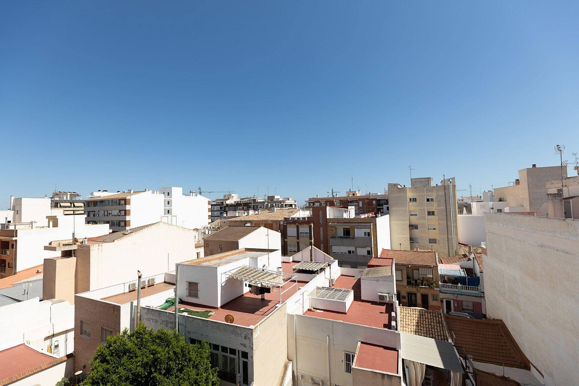4-Bedroom Penthouse in Torrevieja, Torrevieja - Image 23
