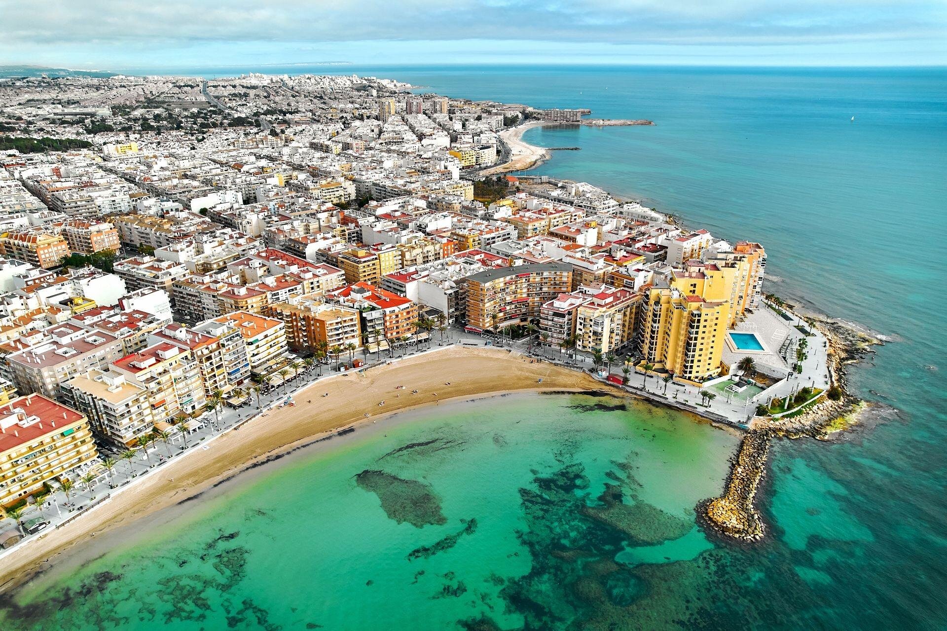 4-Bedroom Penthouse in Torrevieja, Torrevieja - Image 38