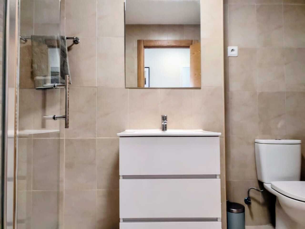 2-Bedroom Apartment in Sucina, Sucina - Image 15