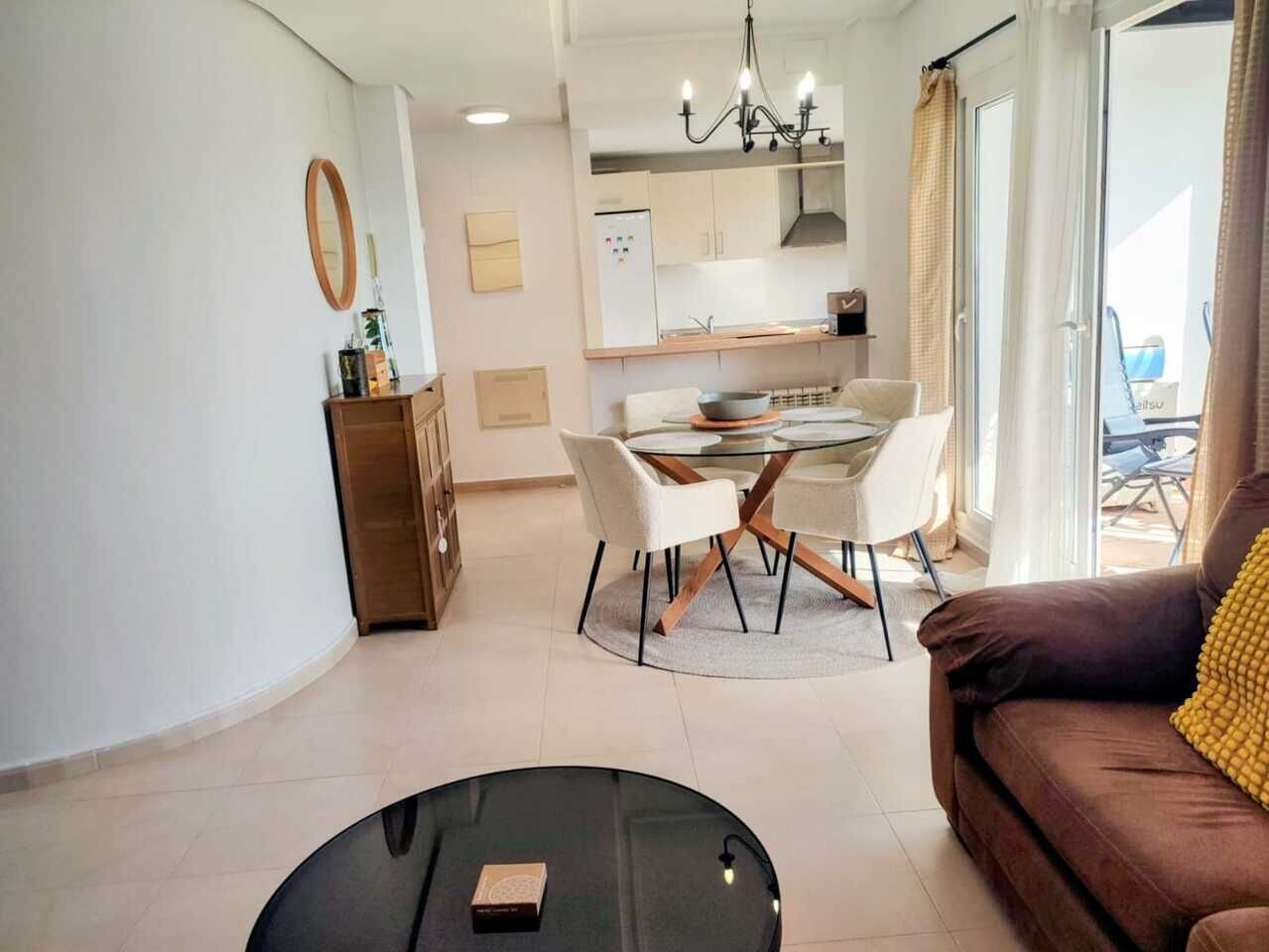 2-Bedroom Apartment in Sucina, Sucina - Image 6